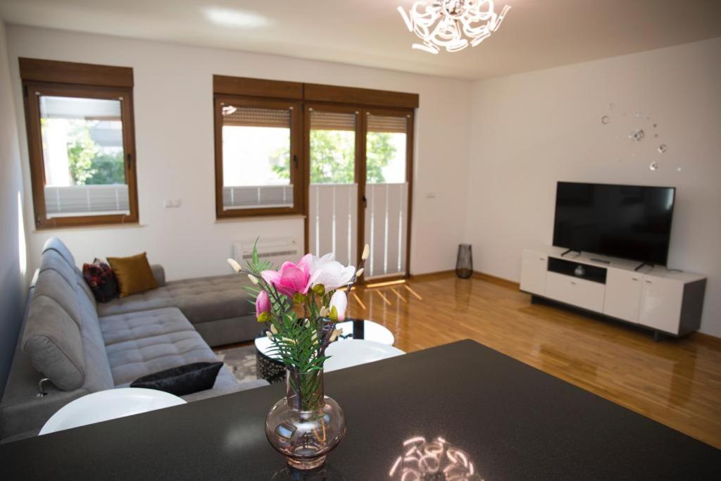Apartment Divine Mostar Buitenkant foto
